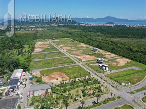 Terreno para venda no Vargem do Bom Jesus em Florianopolis com 450m² por R$ 450.000,00