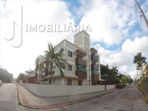 Apartamento para venda no Canasvieiras em Florianopolis com 68m² por R$ 750.000,00