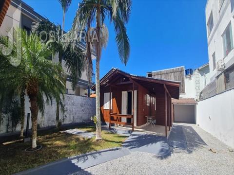 Casa Residencial para locacao no Ingleses do Rio Vermelho em Florianopolis com 0m² por R$ 3.800,00