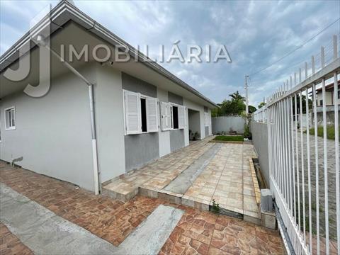 Casa Residencial para venda no Ingleses do Rio Vermelho em Florianopolis com 450m² por R$ 950.000,00