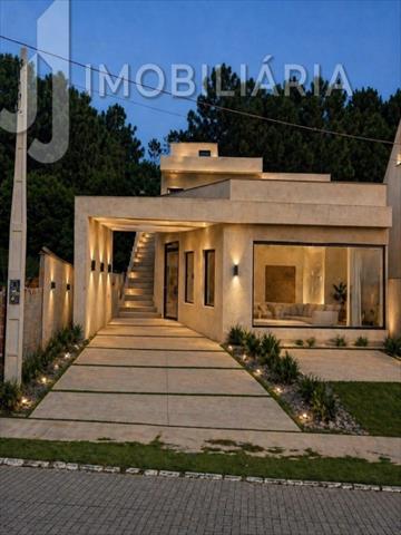 Casa Residencial para venda no Sao Joao do Rio Vermelho em Florianopolis com 425m² por R$ 1.995.000,00