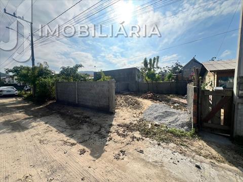 Terreno para venda no Sao Joao do Rio Vermelho em Florianopolis com 133m² por R$ 175.000,00