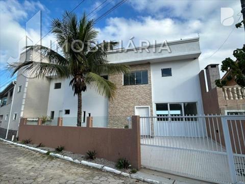 Casa Residencial para venda no Centro em Governador Celso Ramos com 215m² por R$ 4.000.000,00