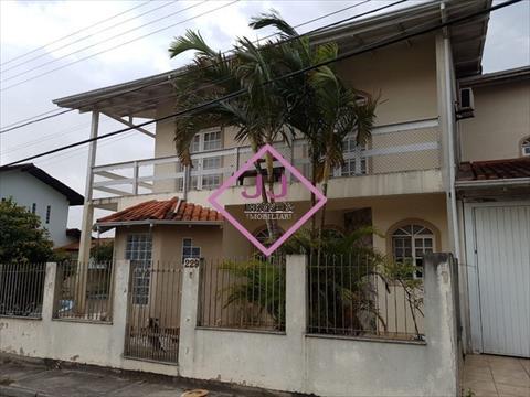 Casa Residencial para venda no Ingleses do Rio Vermelho em Florianopolis com 360m² por R$ 600.000,00