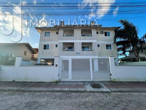 Apartamento para locacao no Ingleses do Rio Vermelho em Florianopolis com 72m² por R$ 2.500,00