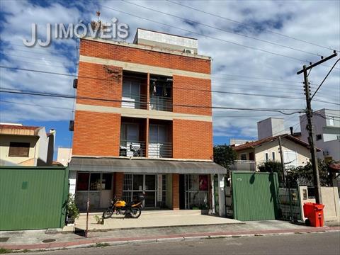 Cobertura para venda no Canasvieiras em Florianopolis com 75m² por R$ 500.000,00