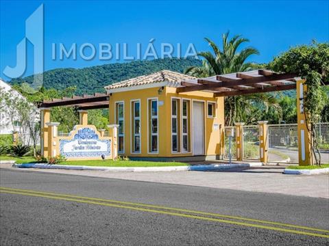 Terreno para venda no Ribeirao da Ilha em Florianopolis com 472m² por R$ 850.000,00