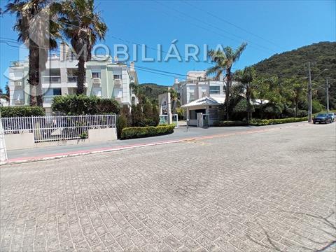 Apartamento para locacao no Ingleses do Rio Vermelho em Florianopolis com 77,94m² por R$ 4.000,00