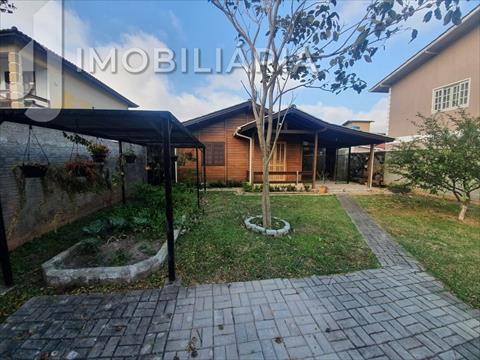 Casa Residencial para venda no Sao Joao do Rio Vermelho em Florianopolis com 360m² por R$ 375.000,00