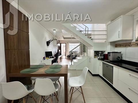 Sobrado para venda no Ingleses do Rio Vermelho em Florianopolis com 72m² por R$ 330.000,00