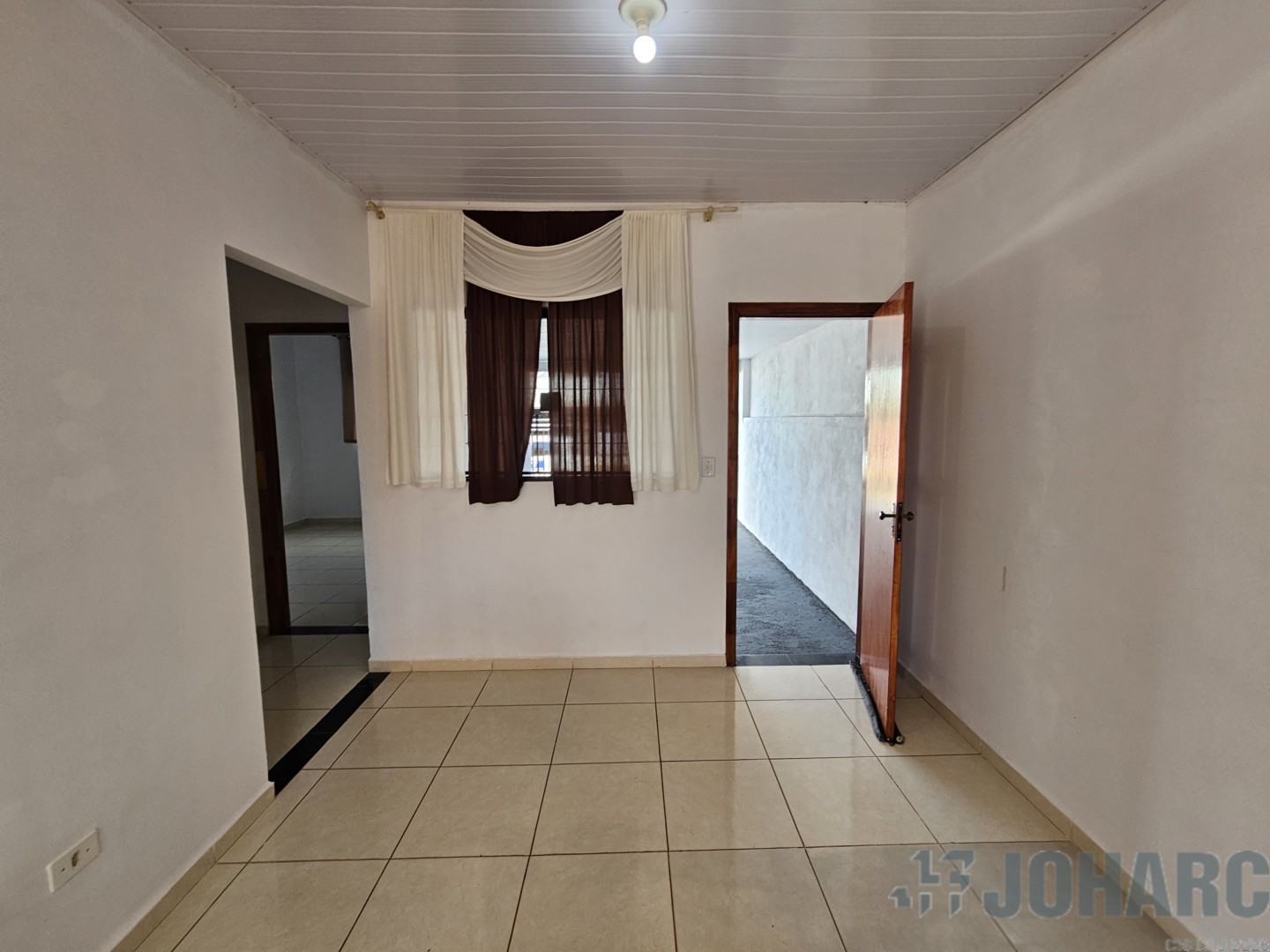 Casa Residencial para locacao no Centro em Cambira com 70m² por R$ 780,00