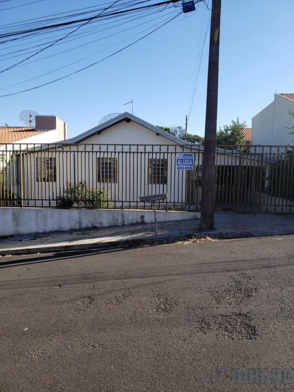 Casa Residencial para locacao no Nucleo Habitacional Parig em Apucarana com 0m² por R$ 1.300,00