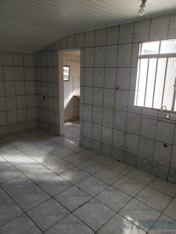 Casa Residencial para locacao no Nucleo Habitacional Parig em Apucarana com 0m² por R$ 1.300,00