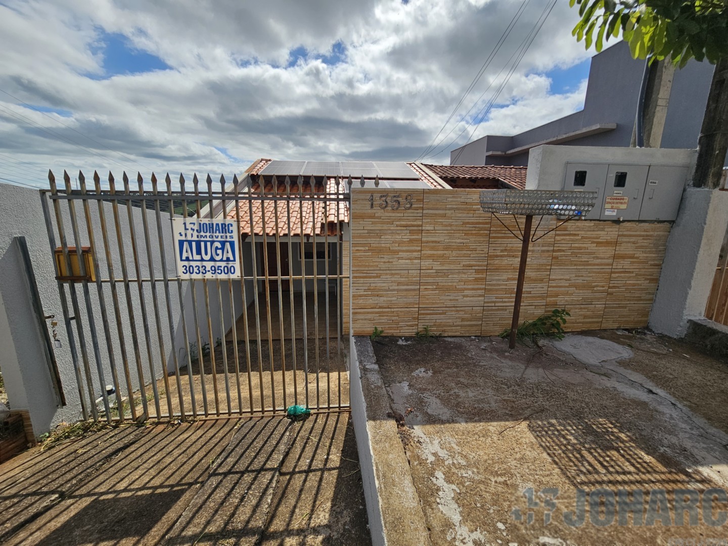 Casa Residencial para locacao no Residencial Interlagos em Apucarana com 85m² por R$ 1.250,00