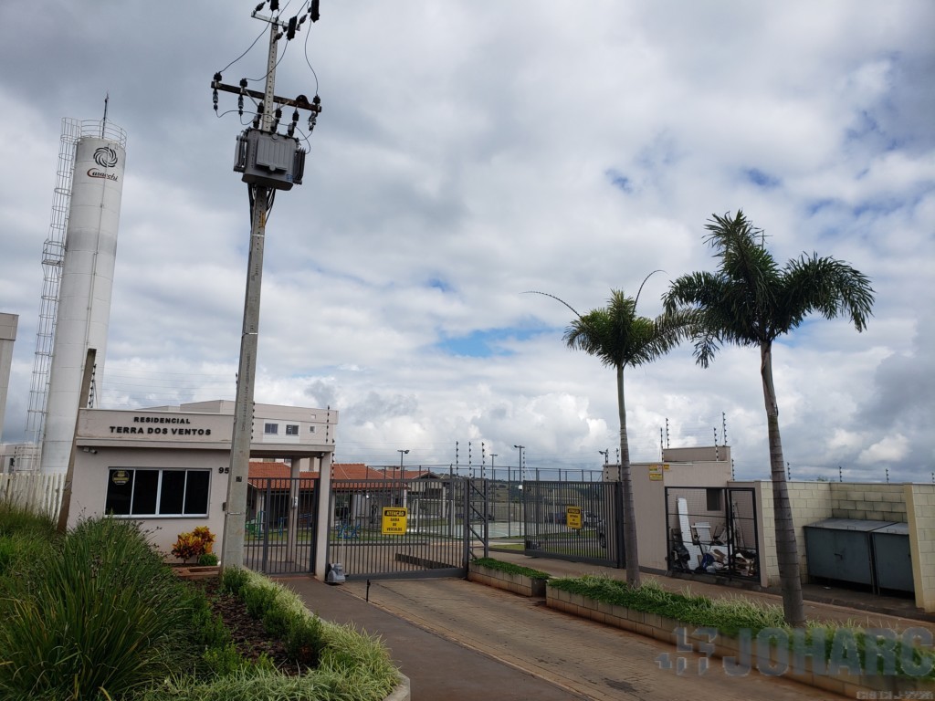 Apartamento para locacao no Nucleo Habitacional Papa em Apucarana com 50m² por R$ 750,00