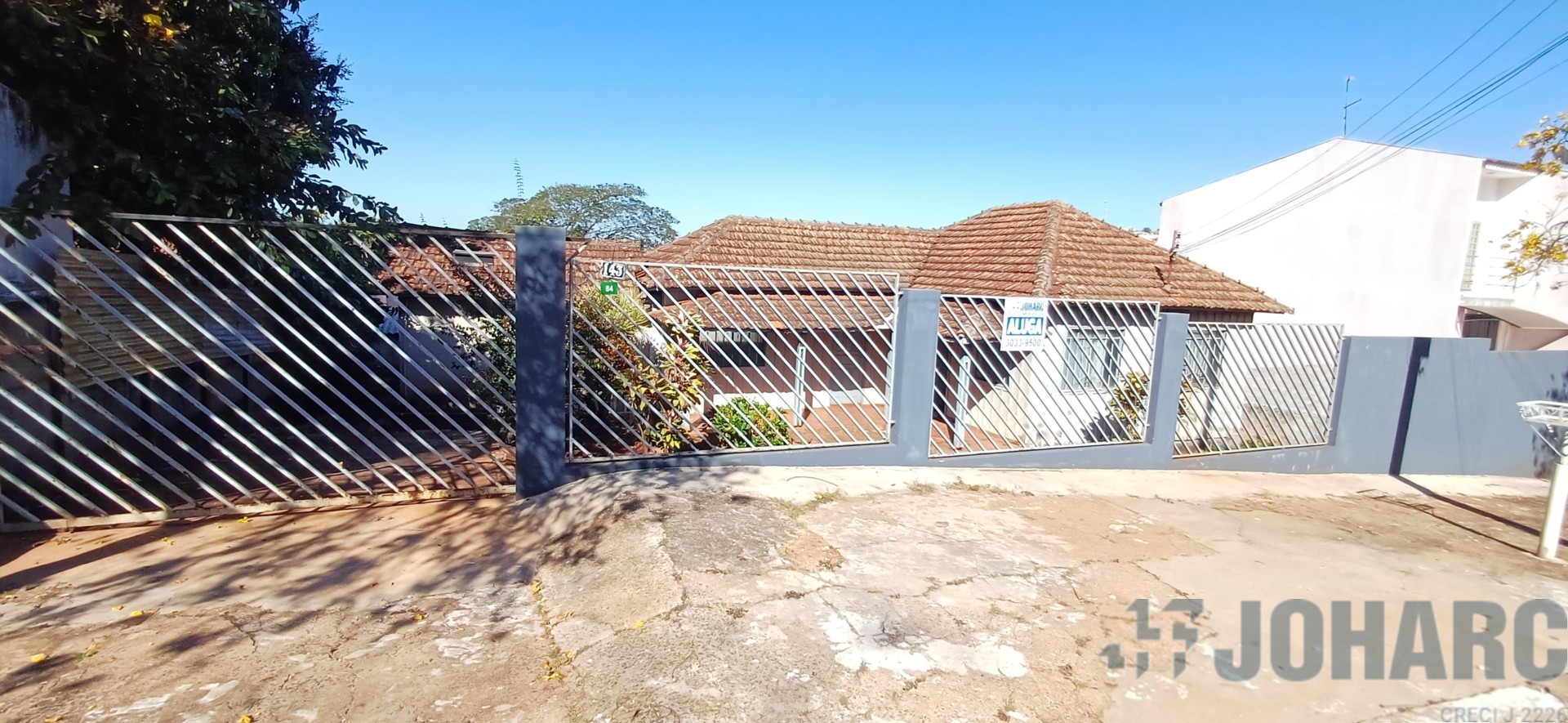 Casa Residencial para locacao no Vila Martins em Apucarana com 300m² por R$ 825,00