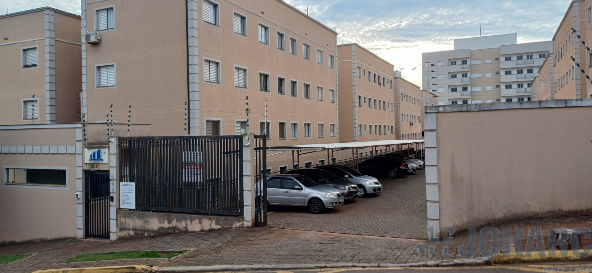 Apartamento para locacao no Jardim Celmira em Apucarana com 0m² por R$ 900,00
