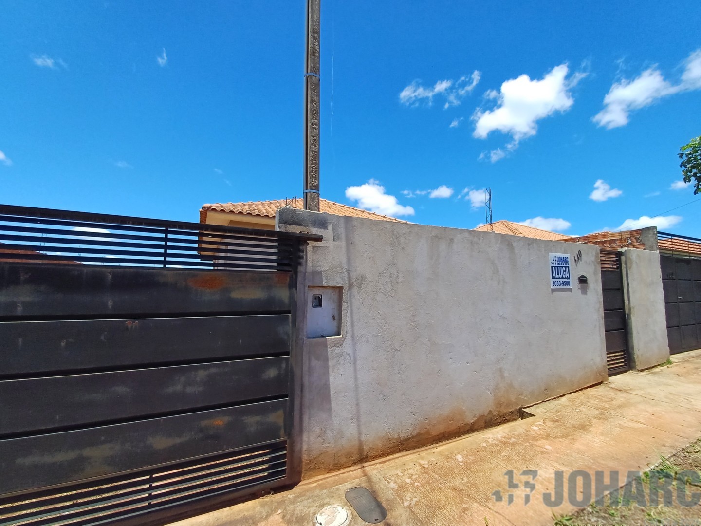 Casa Residencial para locacao no Residencial Mega Park em Apucarana com 10m² por R$ 700,00