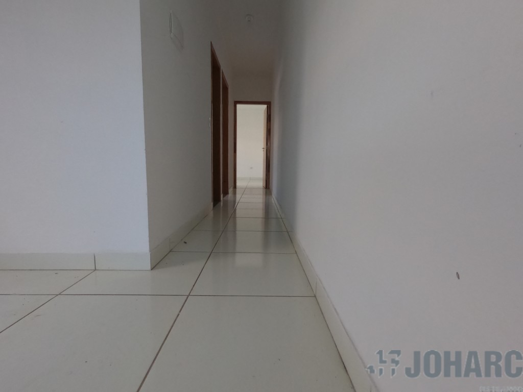 Casa Residencial para locacao no Loteamento Residencial Ve em Apucarana com 0m² por R$ 950,00