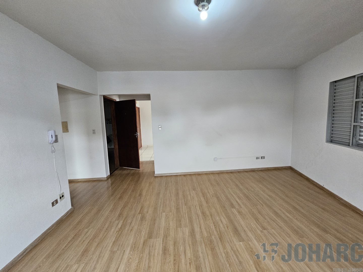 Apartamento para locacao no Centro em Apucarana com 0m² por R$ 1.000,00