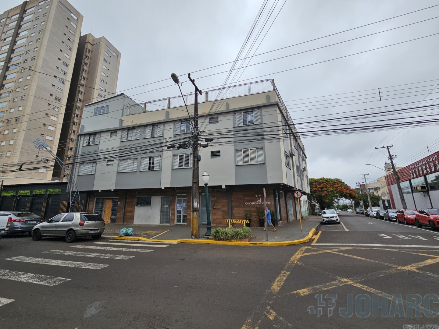 Apartamento para locacao no Centro em Apucarana com 0m² por R$ 1.000,00