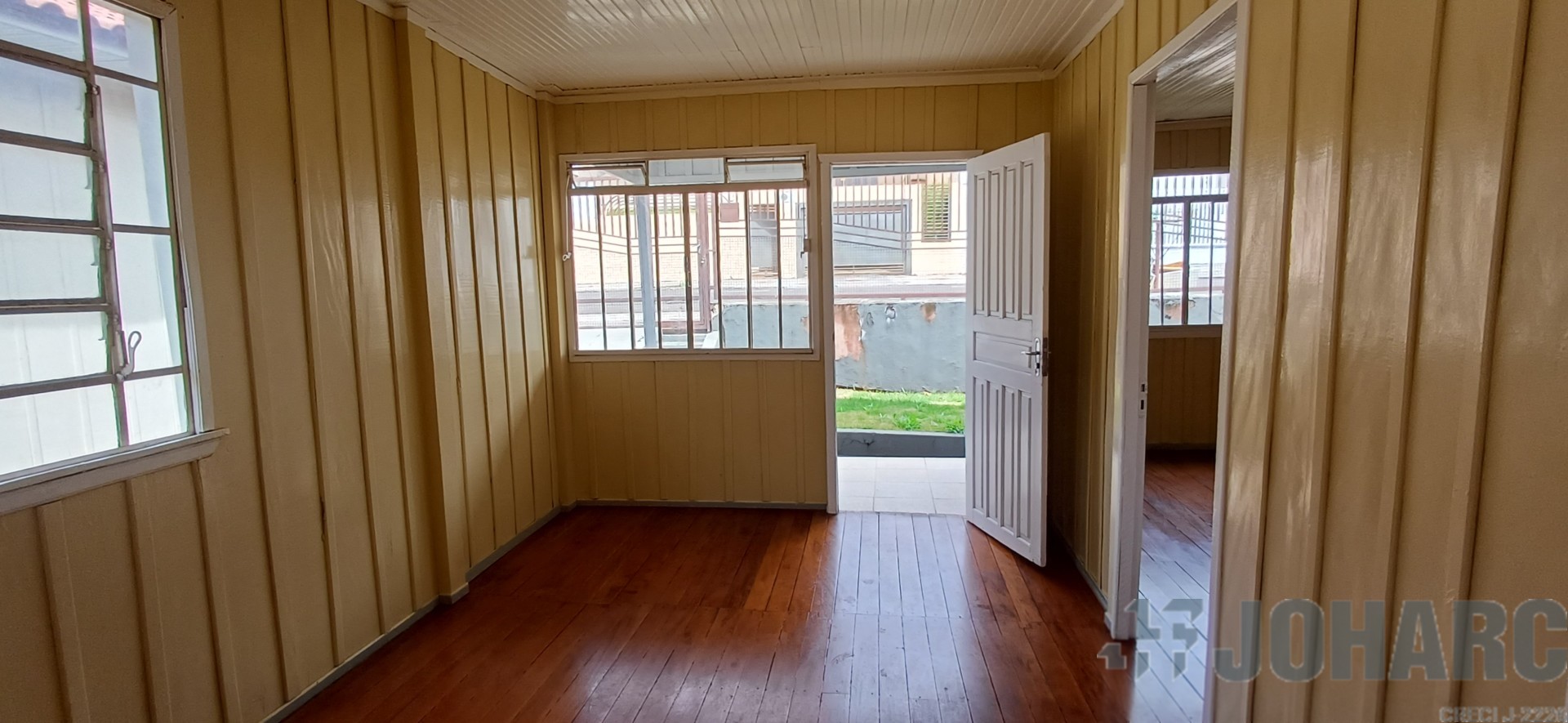 Casa Residencial para locacao no Centro em Apucarana com 85m² por R$ 1.000,00