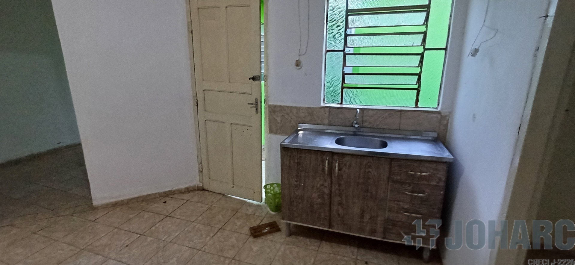 Casa Residencial para locacao no Centro em Apucarana com 0m² por R$ 520,00