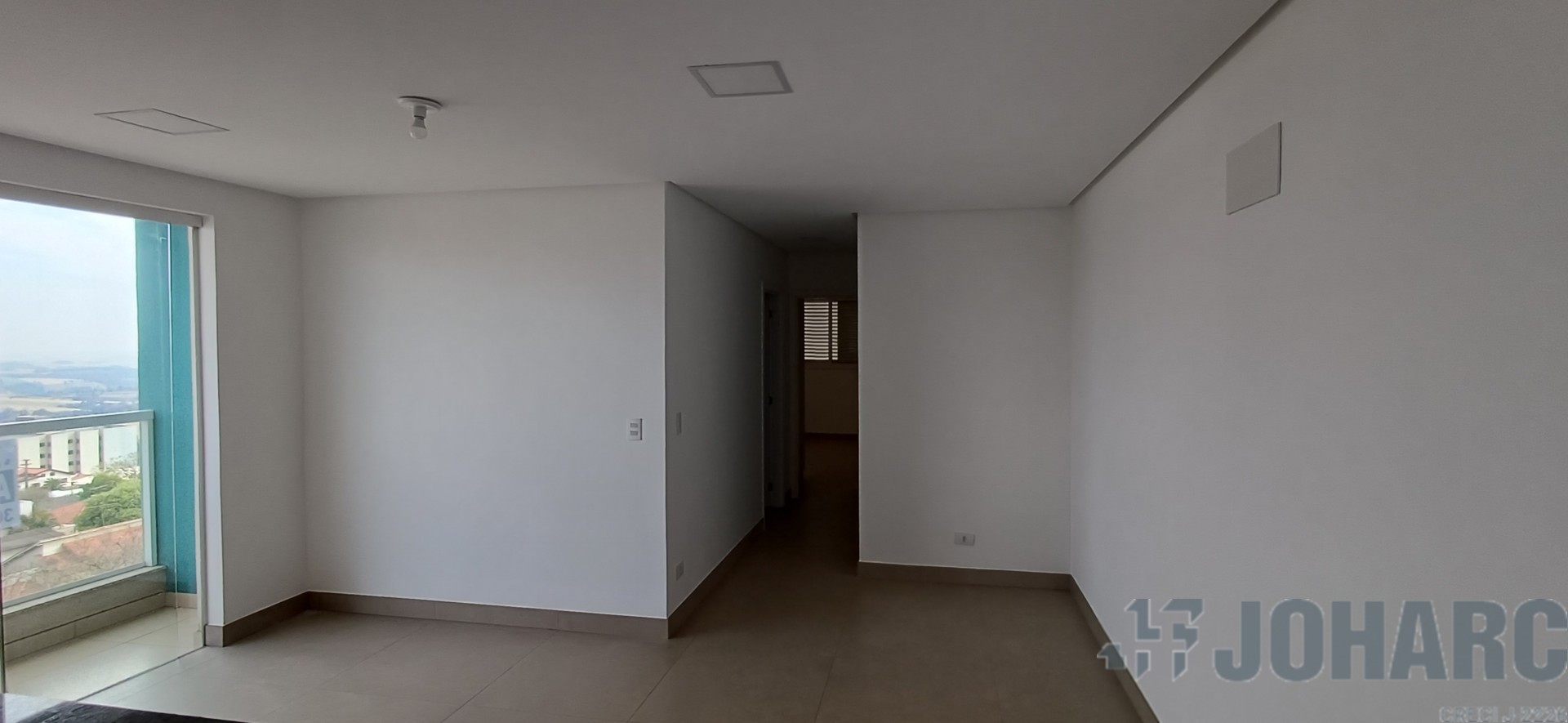 Apartamento para locacao no Centro em Apucarana com 0m² por R$ 1.800,00
