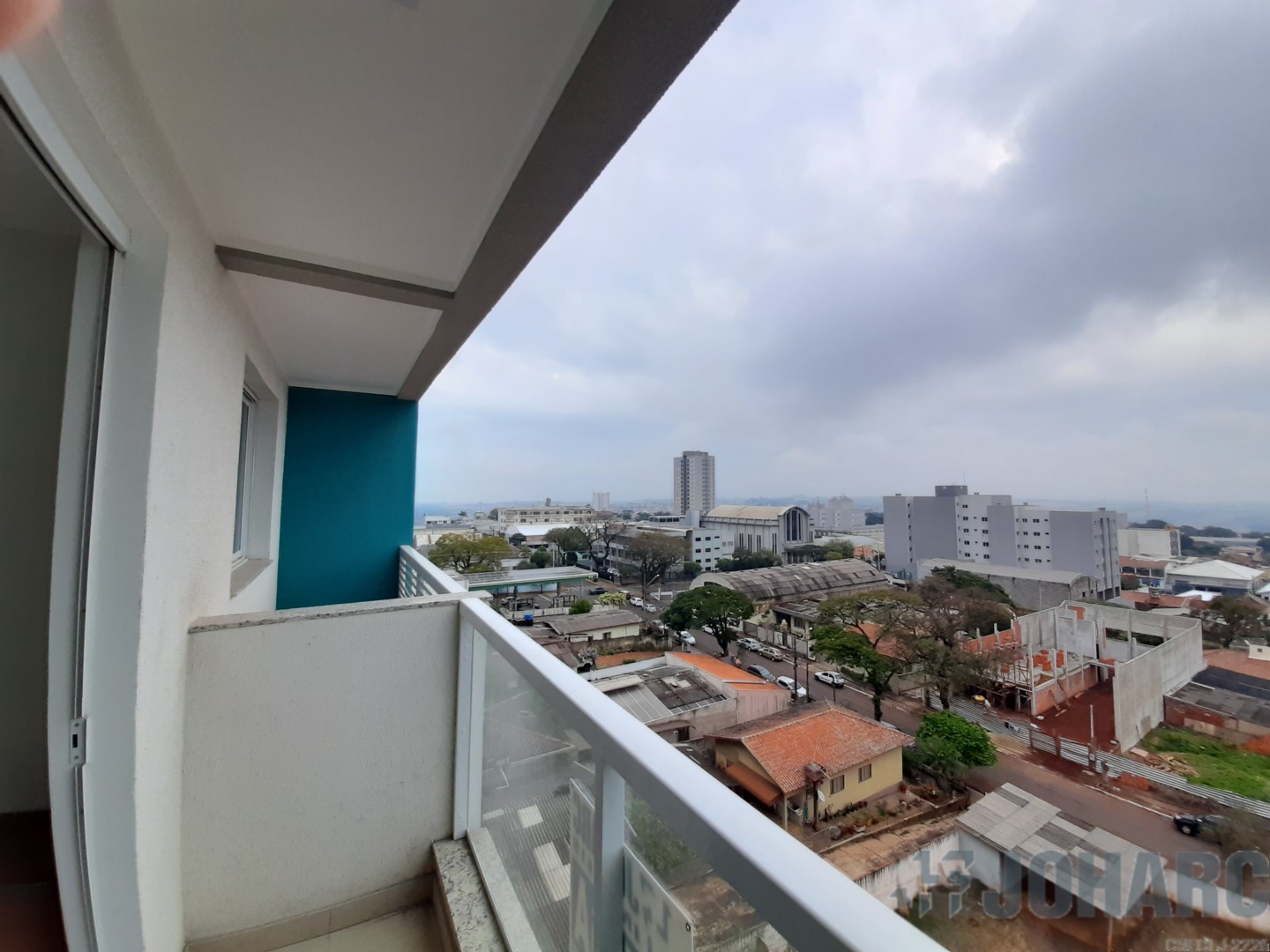 Apartamento para locacao no Centro em Apucarana com 0m² por R$ 1.800,00