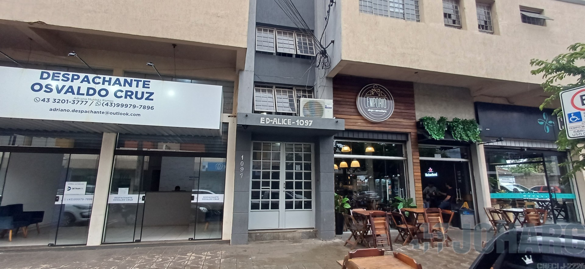 Apartamento para locacao no Centro em Apucarana com 80m² por R$ 1.100,00