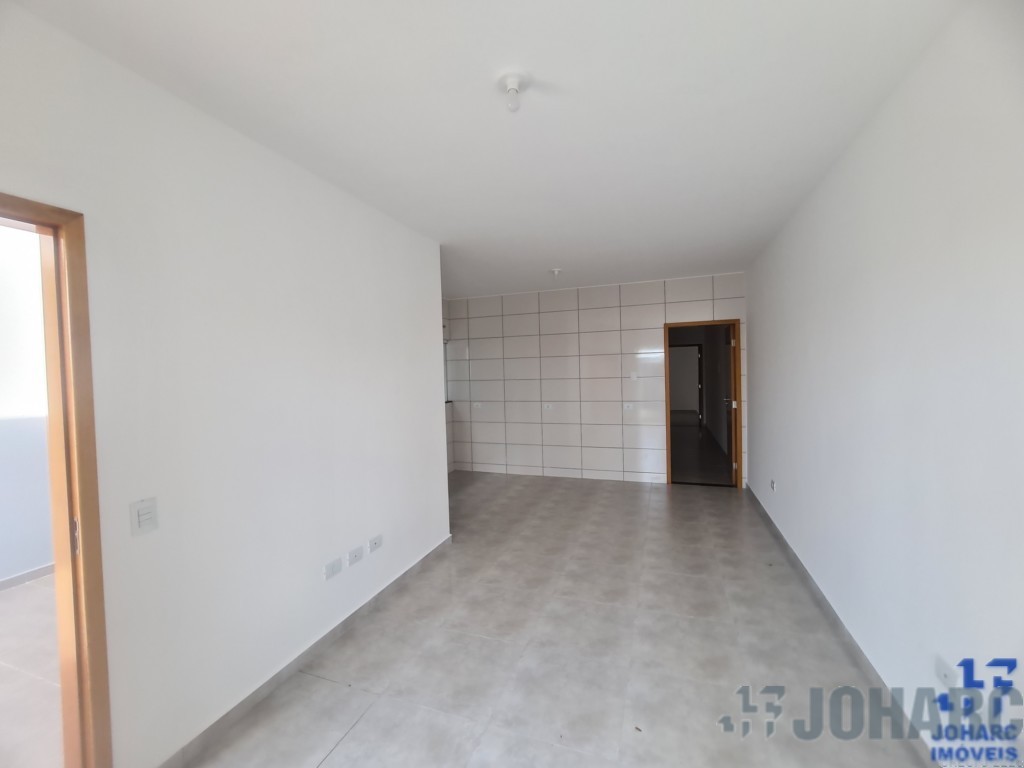 Casa Residencial para locacao no Loteamento Residencial Ta em Apucarana com 0m² por R$ 1.350,00