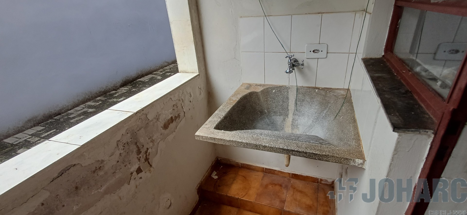 Apartamento para locacao no Jardim Albino Biachi em Apucarana com 55m² por R$ 720,00