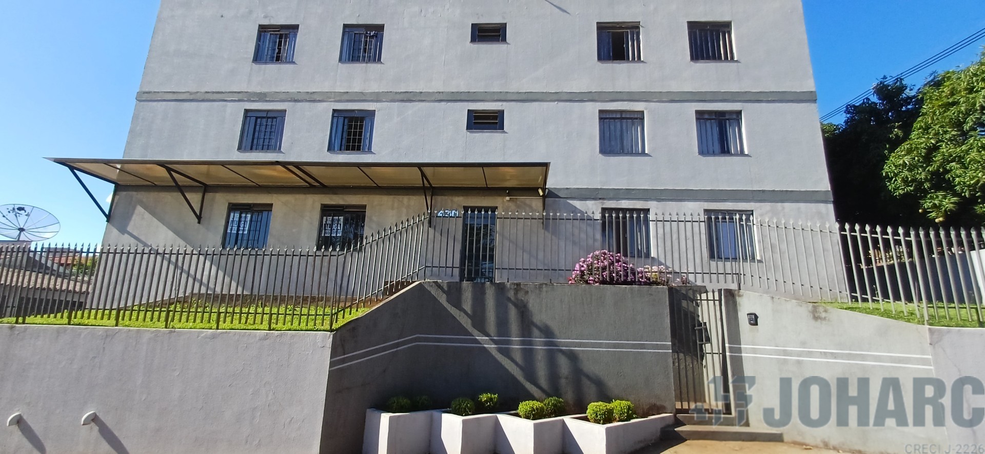 Apartamento para locacao no Jardim Albino Biachi em Apucarana com 55m² por R$ 720,00
