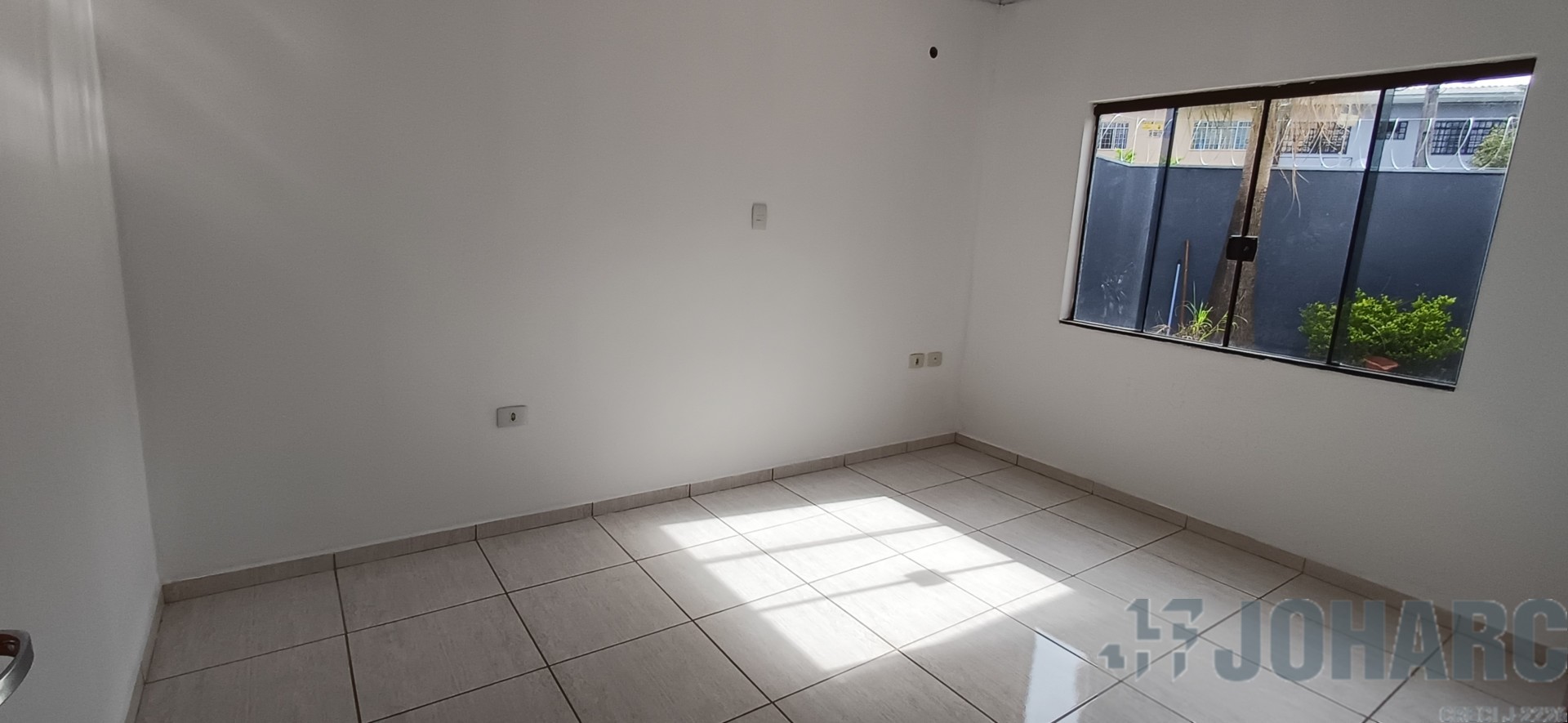 Casa Residencial para locacao no Jardim Apucarana em Apucarana com 300m² por R$ 1.450,00