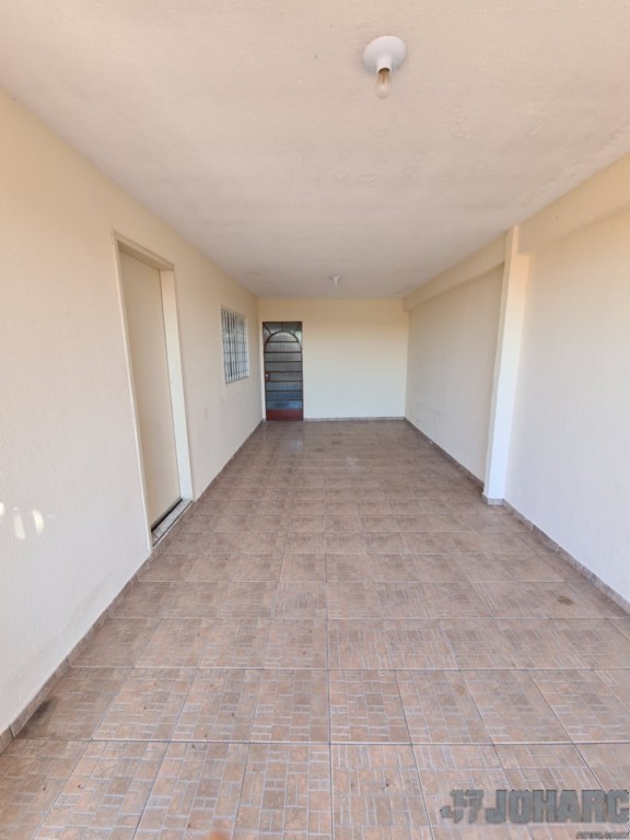 Casa Residencial para locacao no Nucleo Habitacional Papa em Apucarana com 288m² por R$ 1.300,00