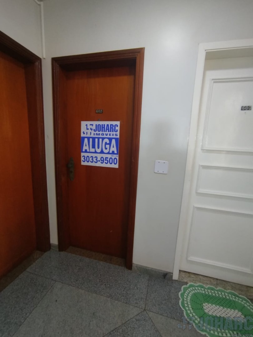 Apartamento para locacao no Centro em Apucarana com 75m² por R$ 1.200,00