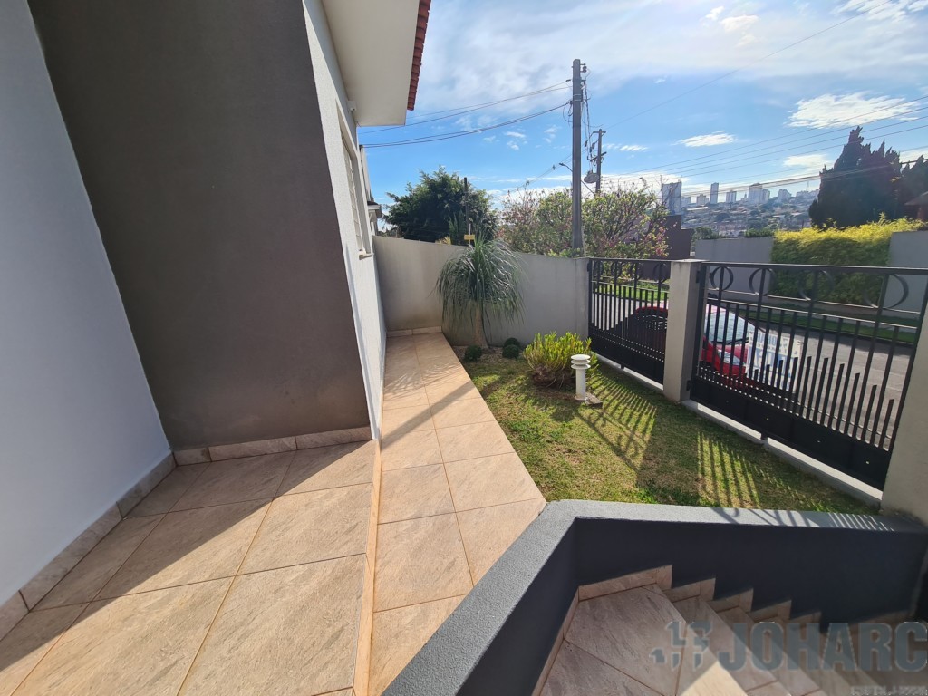 Casa Residencial para locacao no Jardim Portal do Lago em Apucarana com 232,26m² por R$ 2.380,00