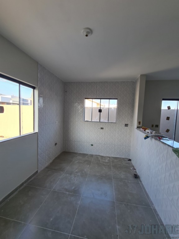 Casa Residencial para locacao no Loteamento Residencial Ve em Apucarana com 275m² por R$ 900,00