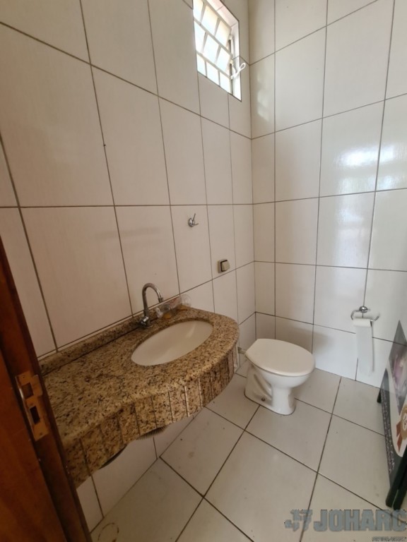 Sala Comercial para locacao no Centro em Apucarana com 75m² por R$ 3.800,00