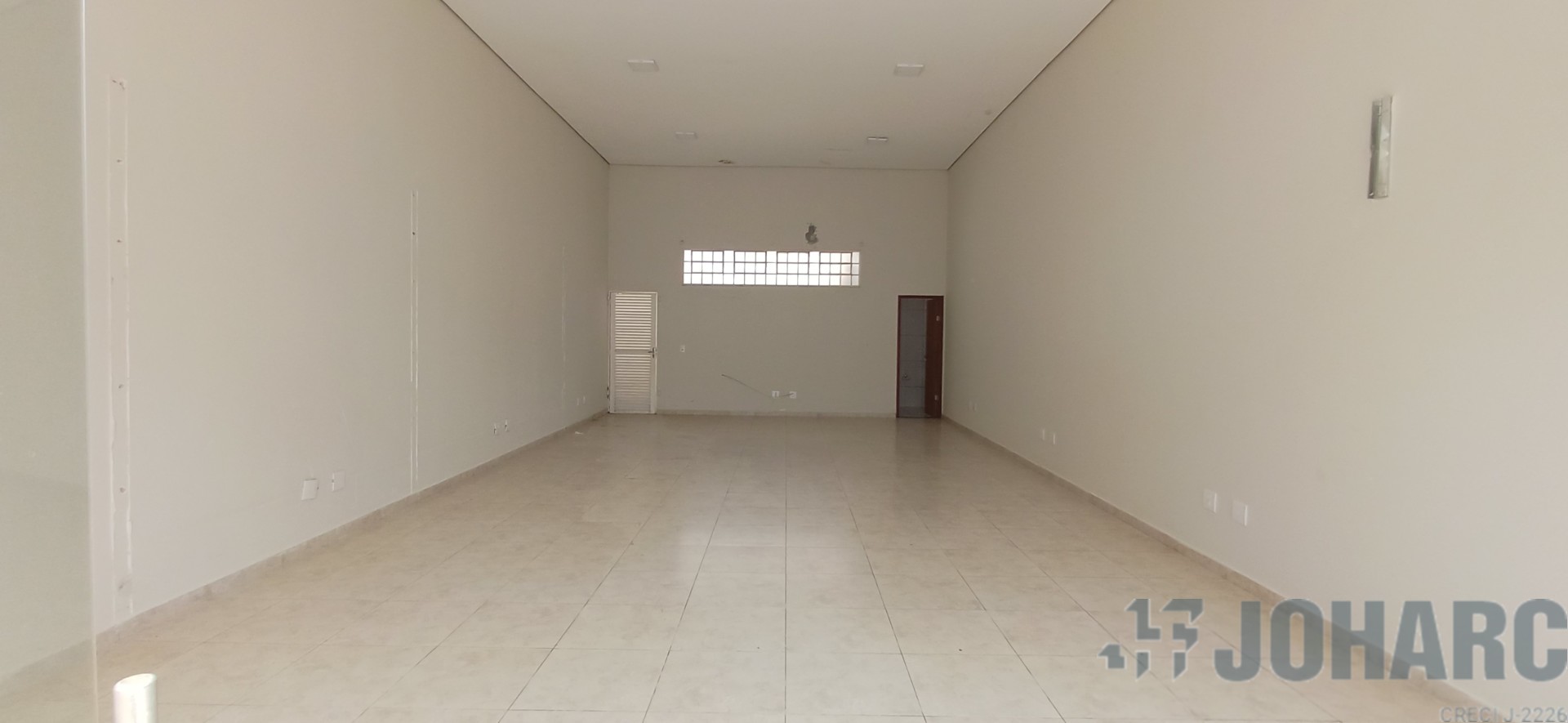 Sala Comercial para locacao no Centro em Apucarana com 75m² por R$ 3.800,00