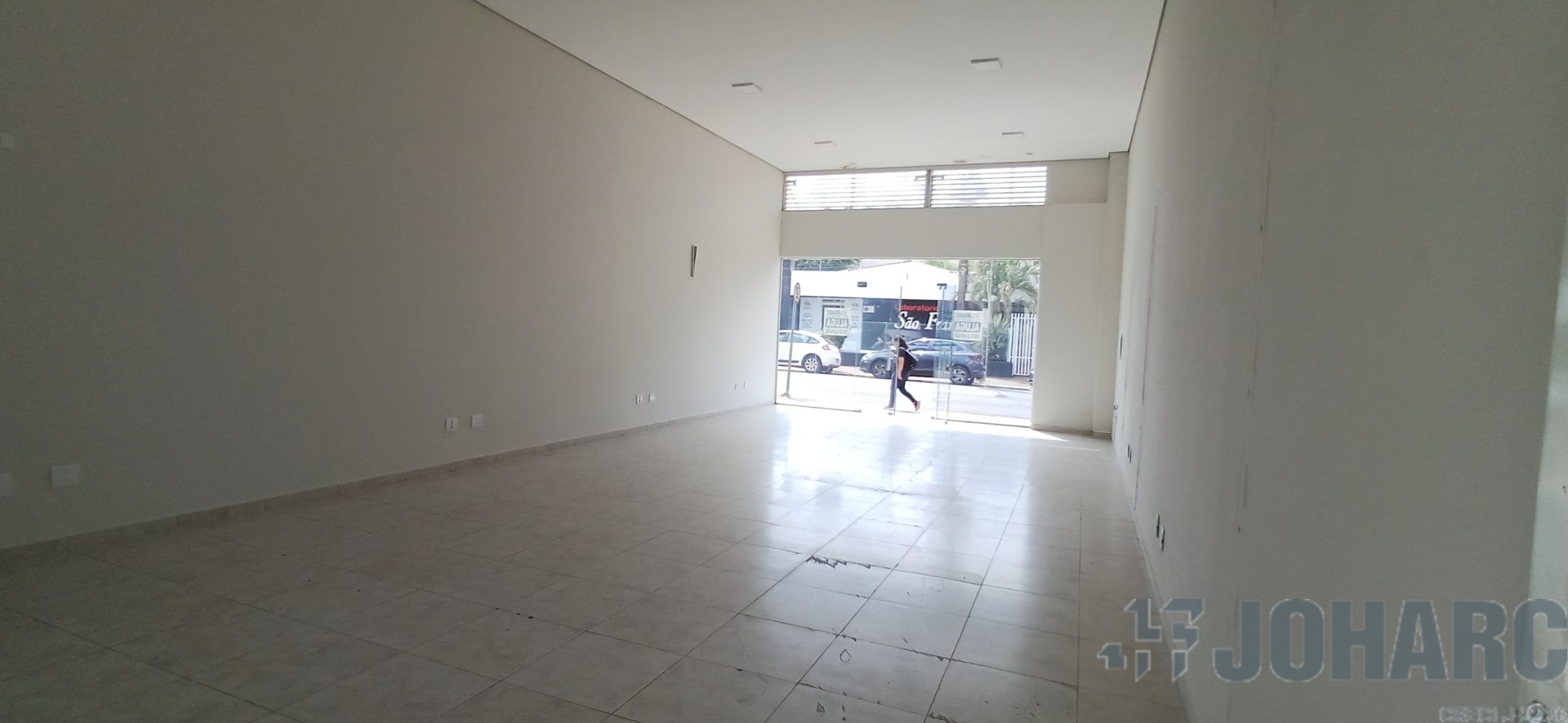 Sala Comercial para locacao no Centro em Apucarana com 75m² por R$ 3.800,00