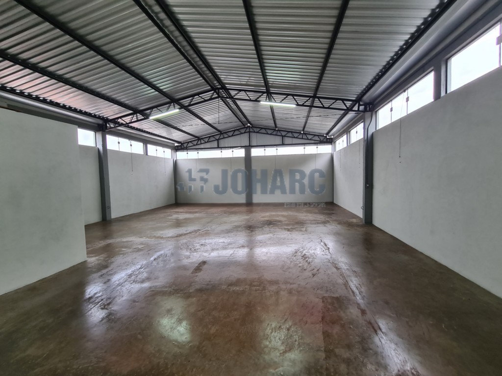 Barracão/galpão para locacao no Vila Nossa Senhora da Apa em Apucarana com 0m² por R$ 2.700,00
