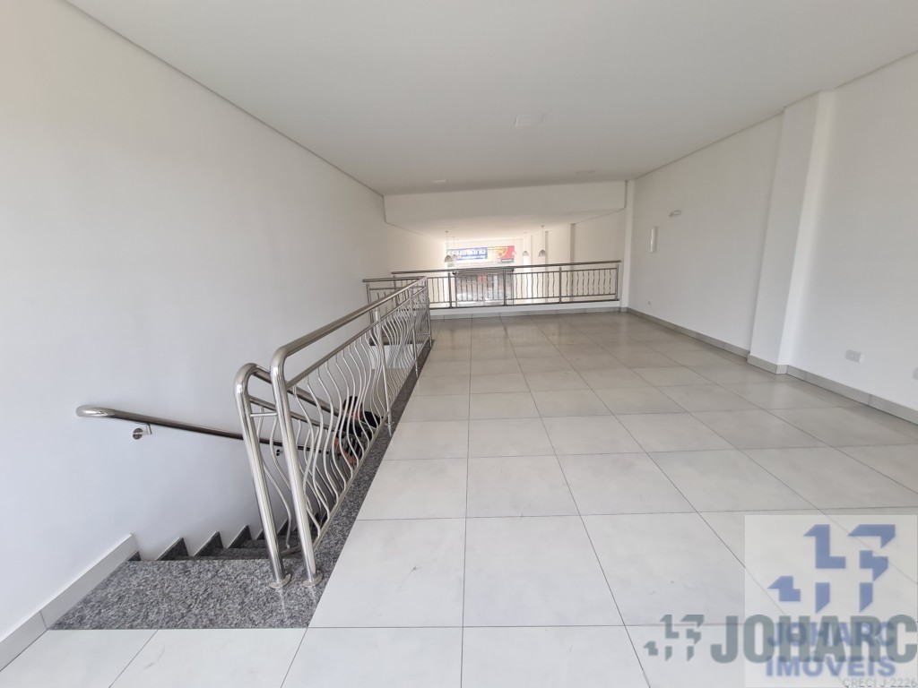Sala Comercial para locacao no Vila Sao Jose em Apucarana com 0m² por R$ 4.000,00