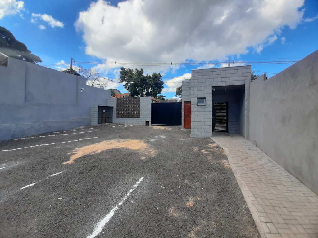 Kitinet para locacao no Vila Sao Carlos em Apucarana com 630m² por R$ 1.200,00