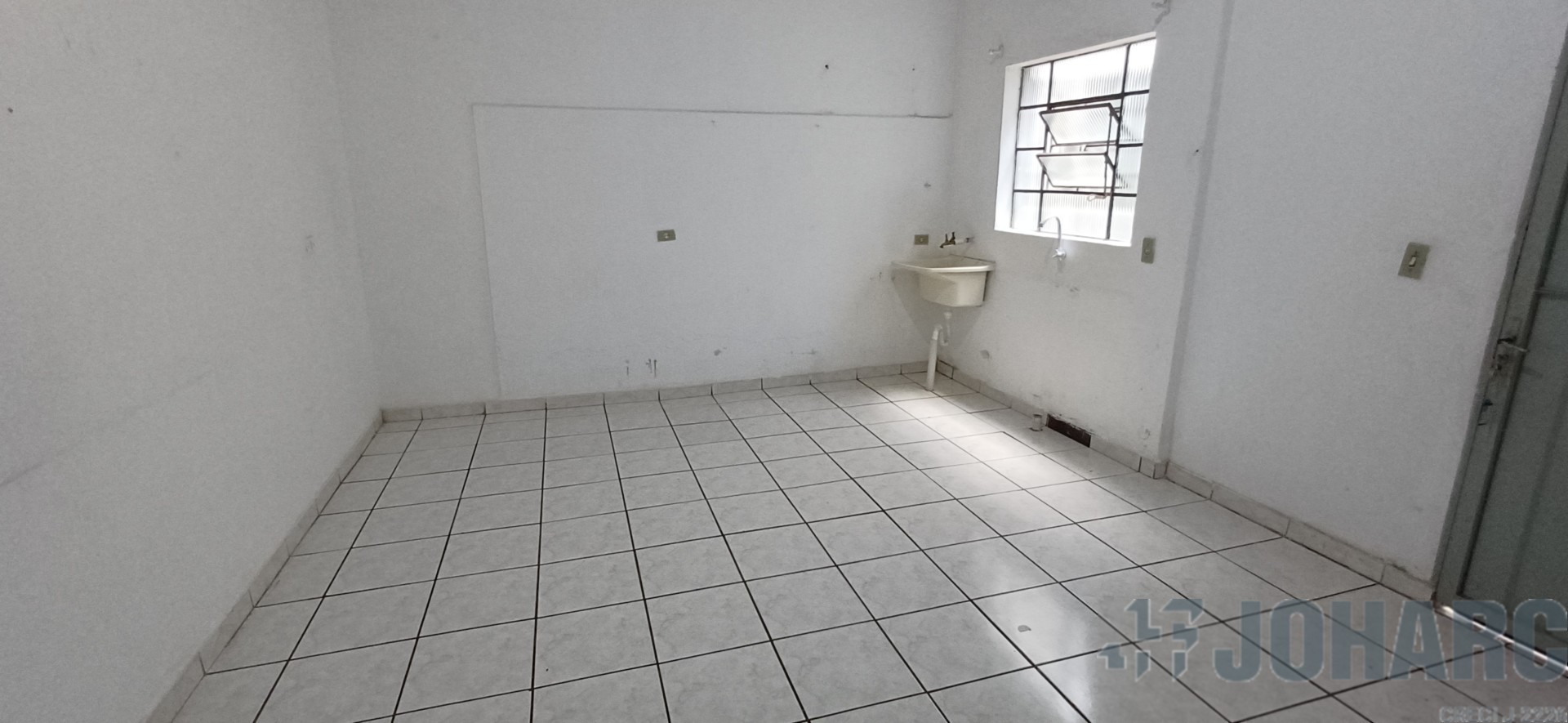 Kitinet para locacao no Centro em Apucarana com 45m² por R$ 650,00