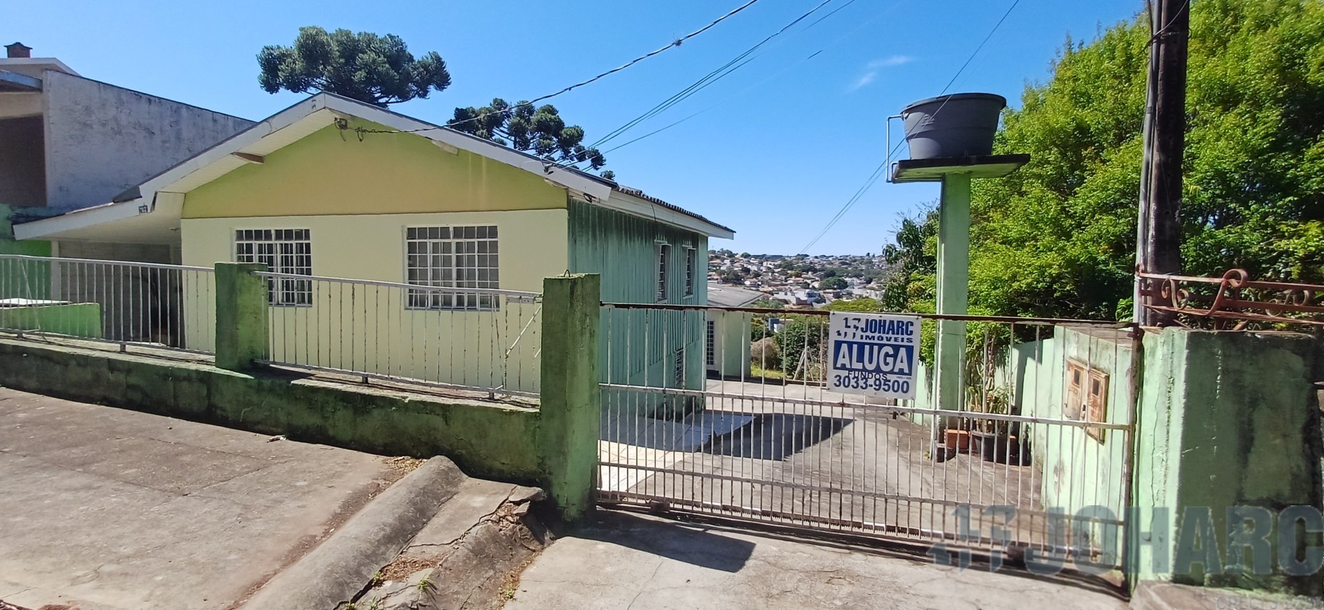 Casa Residencial para locacao no Centro em Apucarana com 700m² por R$ 900,00