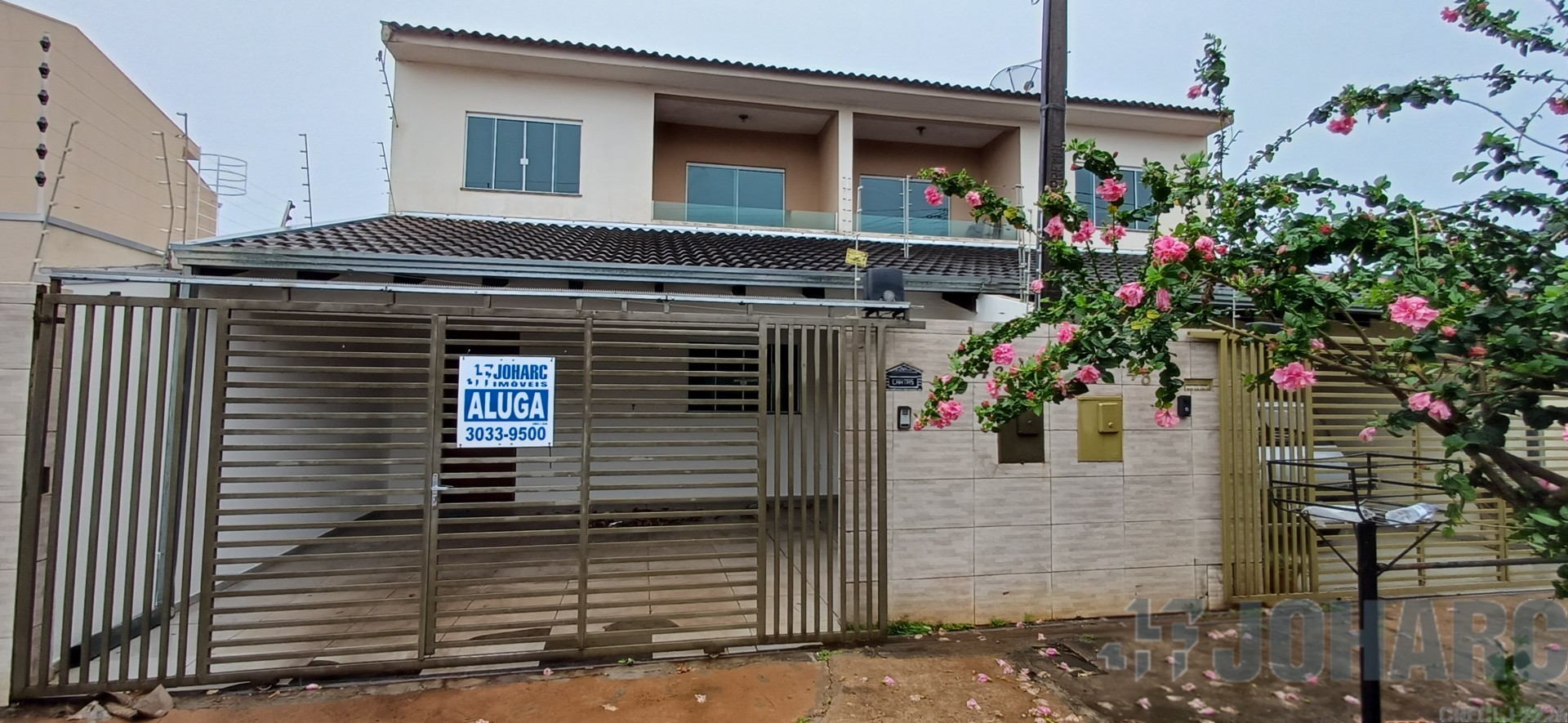 Sobrado para locacao no Jardim Flamingos em Apucarana com 225m² por R$ 1.850,00