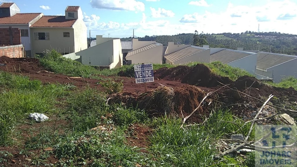 Terreno para venda no Loteamento Residencial Villagio Di em Apucarana com 275m² por R$ 120.000,00