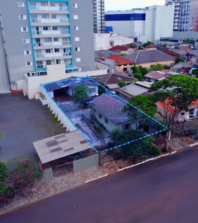 Casa Residencial para venda no Centro em Apucarana com 600m² por R$ 850.000,00