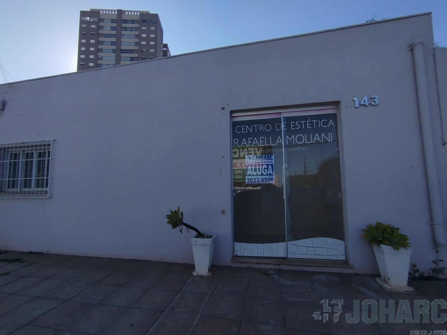 Sala Comercial para locacao no Centro em Apucarana com 0m² por R$ 900,00